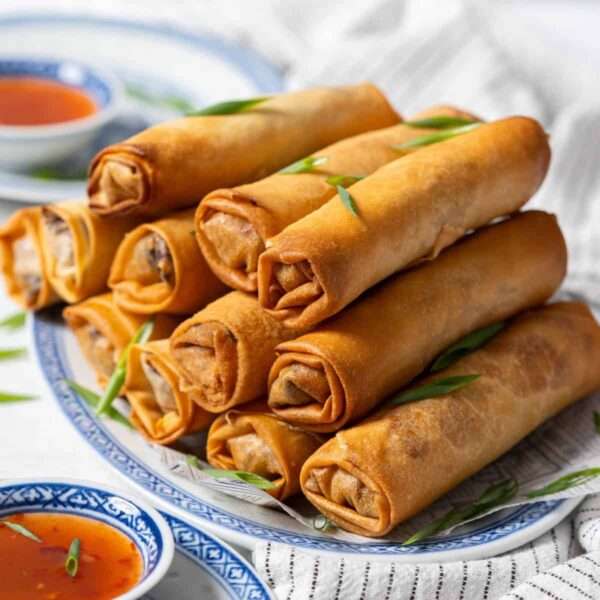 Spring Roll Chick or Veg ( buy 1 get 1 )